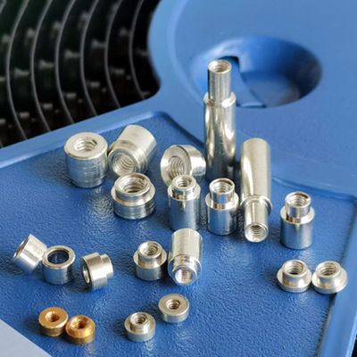 SMT Steel Spacers Mounting Type Screw Mounted M3.0 PCB Steel Studs με εσωτερικό αδιάλειπτο νήμα